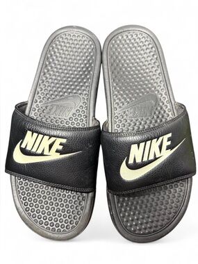 Nike Benassi Slides Black Swoosh Logo Comfort Sandals Slip On Men 6.5 / Women 8